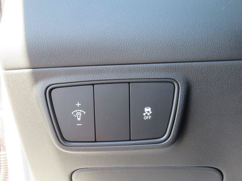 Used 2024 Hyundai Tucson SE FWD image 21