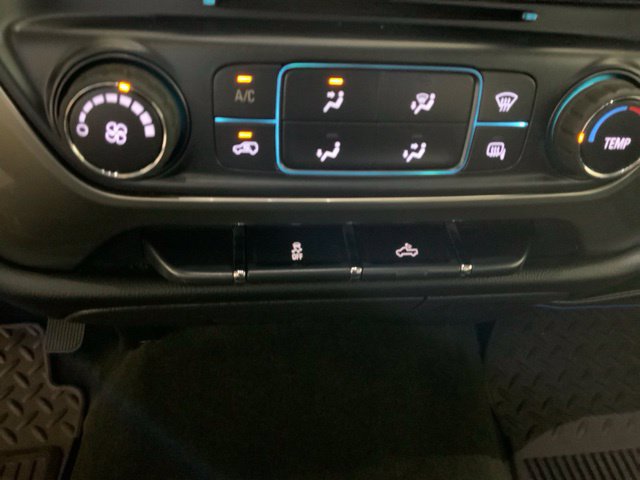 Used 2018 Chevrolet Silverado 1500 LT RWD image 19