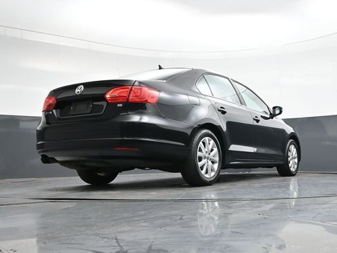 Used 2014 Volkswagen Jetta SE image 42