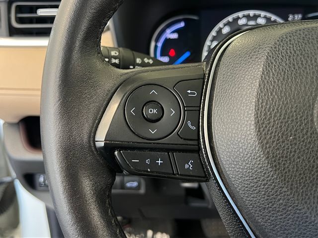 Used 2021 Toyota RAV4 Limited AWD/4WD image 40