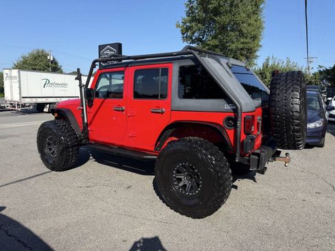 Used 2015 Jeep Wrangler Unlimited Sport w/ Max Tow Package AWD/4WD image 7