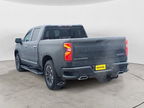 Used 2024 Chevrolet Silverado 1500 High Country w/ Z71 Off-Road Package AWD/4WD image 3