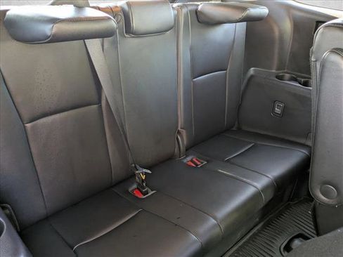 Used 2020 Toyota Highlander Platinum FWD image 20