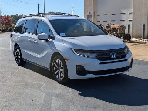 New 2026 Honda Odyssey EX-L image 4