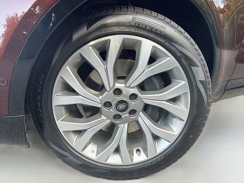 New 2026 Land Rover Discovery Limited Edition image 43