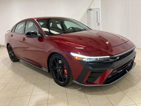 Used 2024 Hyundai Elantra N Base image 7