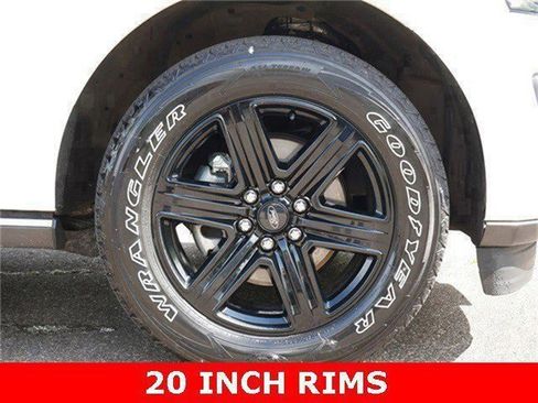 Used 2021 Ford Expedition Limited image 9