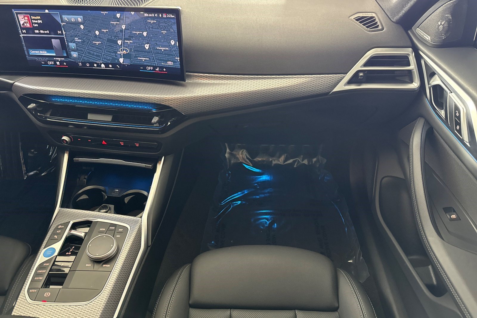 Used 2025 BMW i4 eDrive40 w/ Premium Package RWD image 33