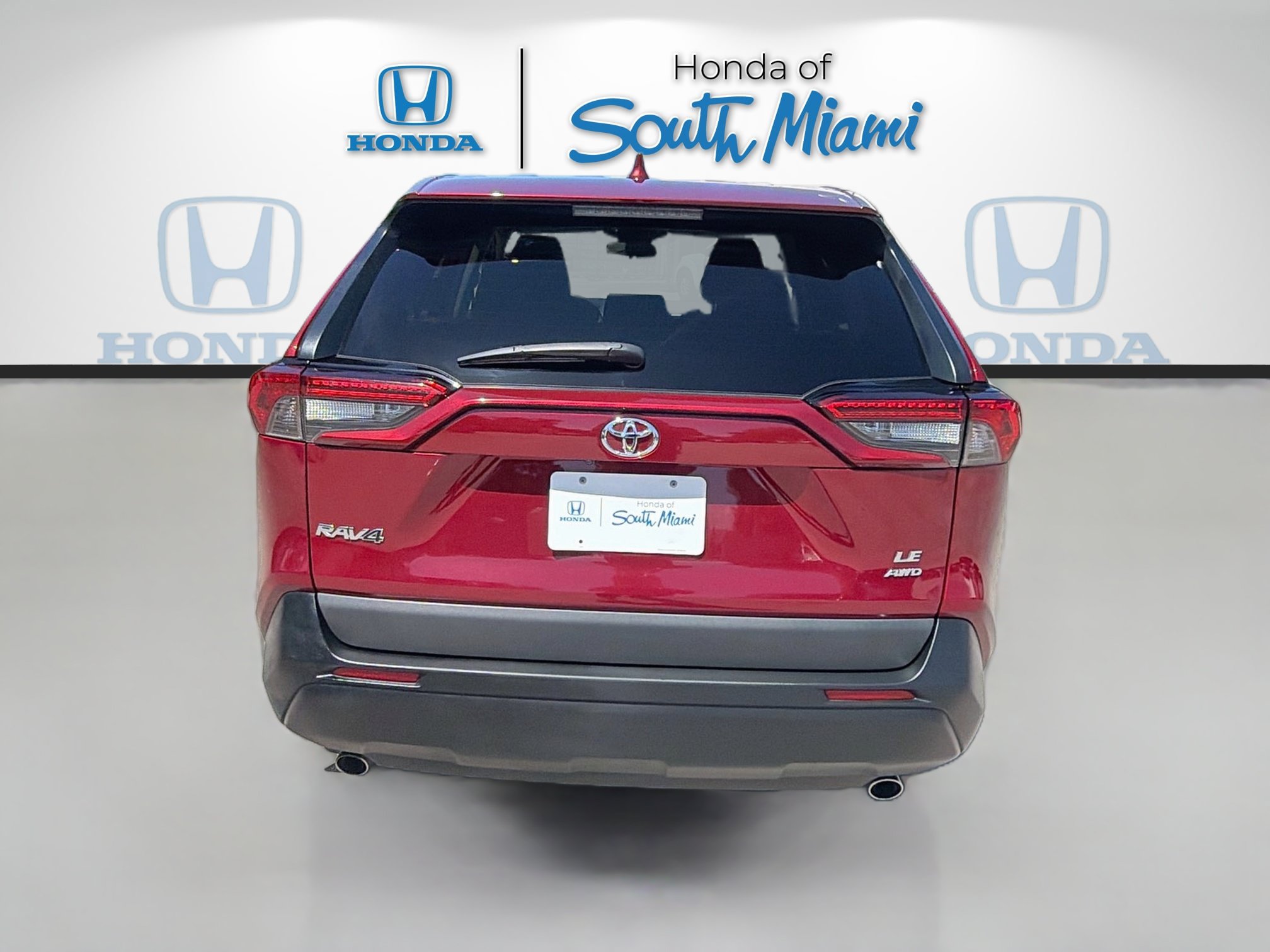 Used 2023 Toyota RAV4 LE AWD/4WD image 6