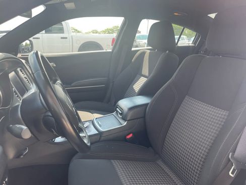 Used 2023 Dodge Charger SXT image 20