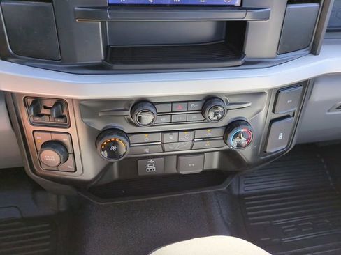 New 2026 Ford F550 4x4 Regular Cab Super Duty image 16