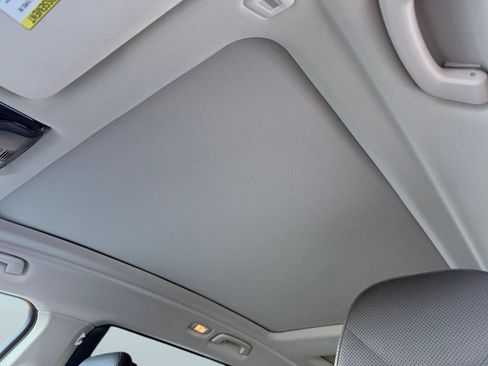 Certified 2023 BMW X7 xDrive40i w/ Premium Package image 13