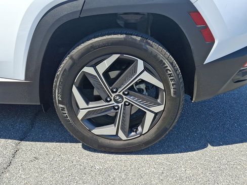 Certified 2023 Hyundai Tucson SEL AWD/4WD image 8