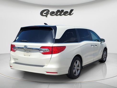 Used 2018 Honda Odyssey EX image 4