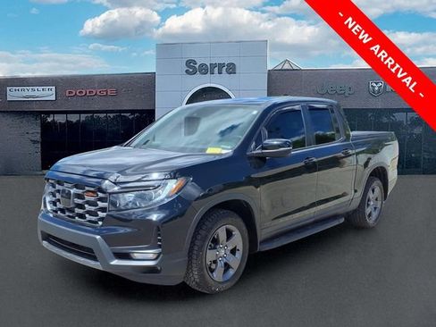 Used 2024 Honda Ridgeline TrailSport image 3