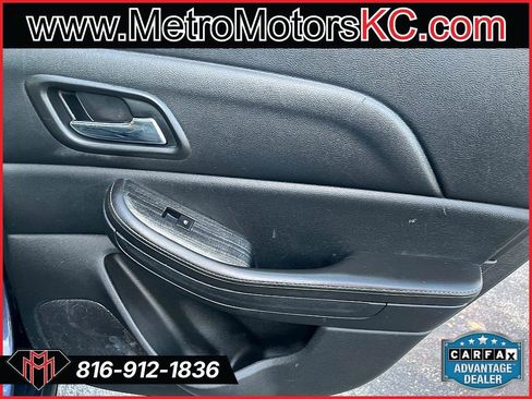 Used 2015 Chevrolet Malibu LT image 28