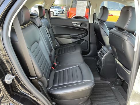 Used 2024 Ford Edge SEL w/ Convenience Package image 40