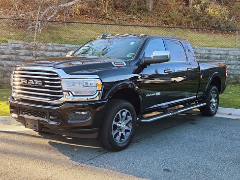 Used 2020 RAM 2500 Limited image 1