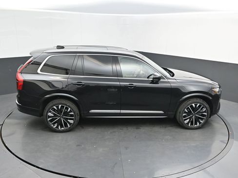 New 2026 Volvo XC90 B6 Ultra w/ Protection Package AWD/4WD image 27
