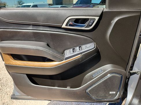 Used 2019 GMC Yukon Denali w/ Denali Ultimate Package image 13