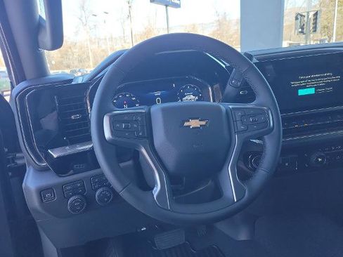 New 2025 Chevrolet Silverado 1500 LT w/ Z71 Off-Road Package image 69