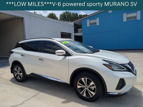 Certified 2024 Nissan Murano SV FWD image 2
