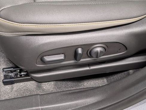 New 2026 Chevrolet Trax ACTIV w/ Sunroof Package image 12