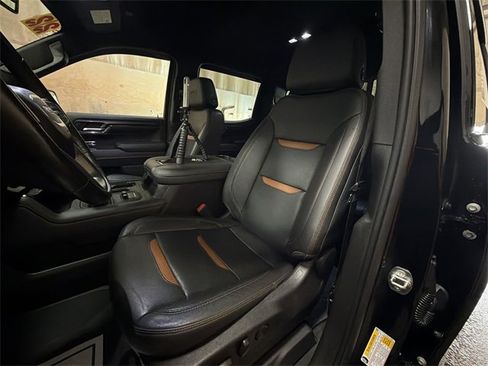 Certified 2022 GMC Sierra 1500 AT4 w/ AT4 Preferred Package image 11