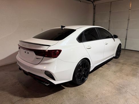 Used 2023 Kia Forte GT w/ GT2 Package FWD image 6