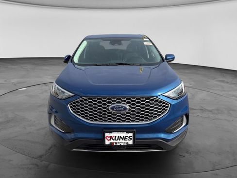 Used 2024 Ford Edge SEL AWD/4WD image 2