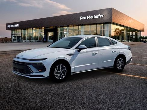 New 2026 Hyundai Sonata Blue image 2