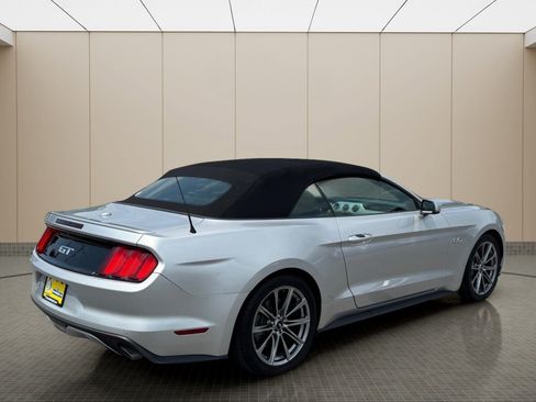 Used 2016 Ford Mustang GT Premium w/ Equipment Group 401A RWD image 3
