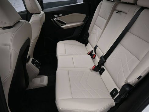Used 2025 BMW X1 xDrive28i w/ Convenience Package AWD/4WD image 33