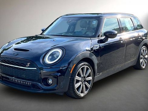 Used 2023 MINI Cooper Clubman S FWD image 3