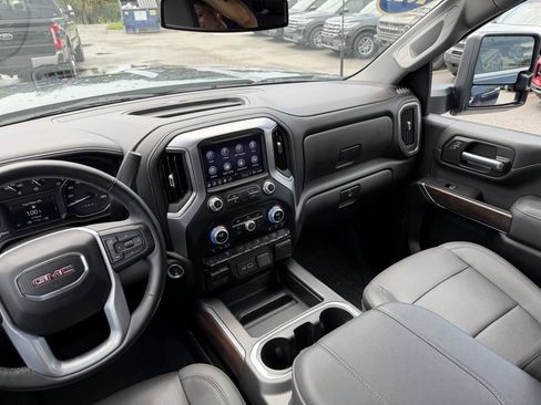 Used 2023 GMC Sierra 2500 SLT AWD/4WD image 18