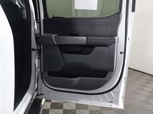 Used 2025 Ford F150 XLT w/ Equipment Group 301A Standard image 23