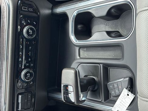 Certified 2024 Chevrolet Silverado 1500 LTZ AWD/4WD image 35