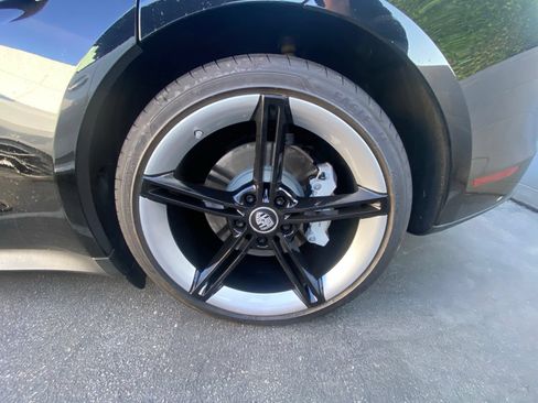 Used 2022 Porsche Taycan RWD image 6