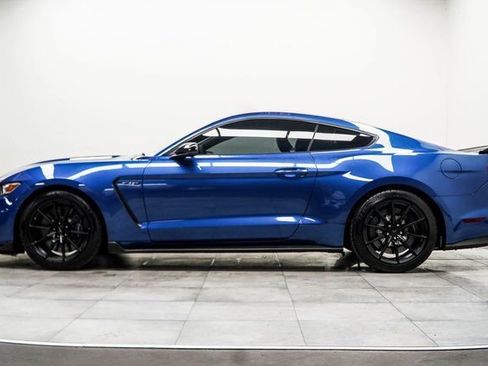Used 2017 Ford Mustang Shelby GT350 image 9