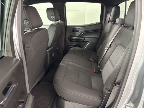 Used 2024 Chevrolet Colorado LT w/ LT Convenience Package image 23