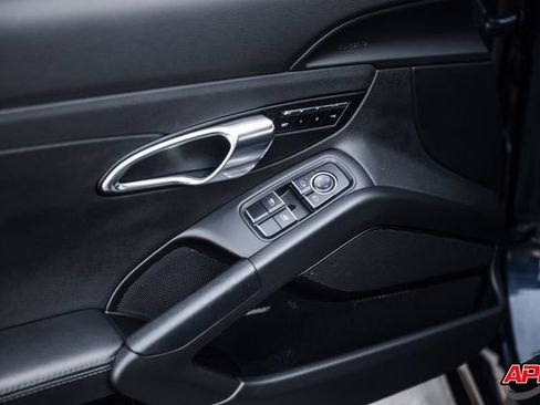 Used 2015 Porsche Cayman S image 57