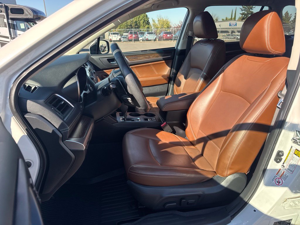 Used 2019 Subaru Outback 2.5i Touring AWD/4WD image 10
