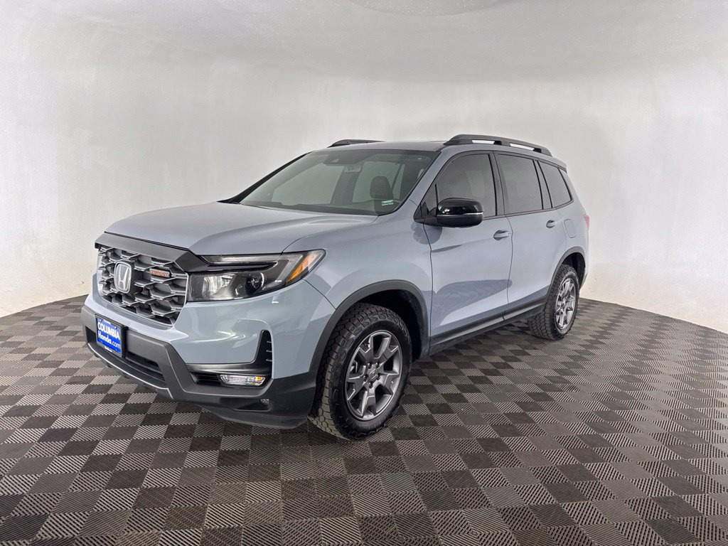 Used 2024 Honda Passport TrailSport image 5