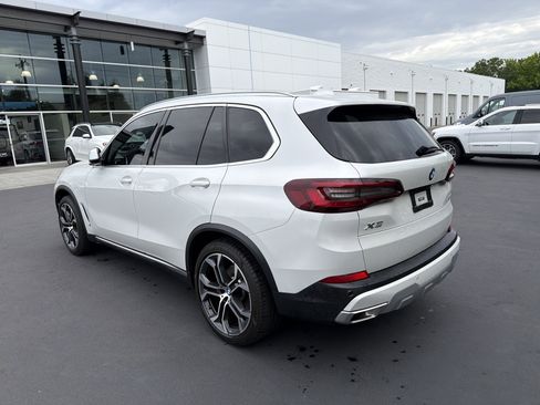 Used 2023 BMW X5 sDrive40i w/ Premium Package RWD image 8