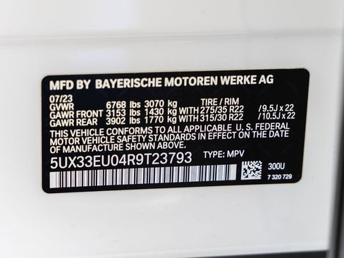 Used 2024 BMW X5 M60i image 41