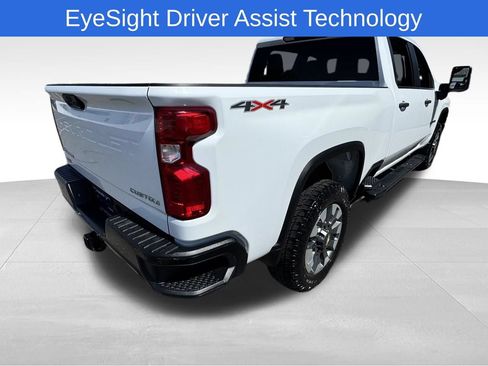 Used 2022 Chevrolet Silverado 2500 Custom w/ Custom Value Package AWD/4WD image 3
