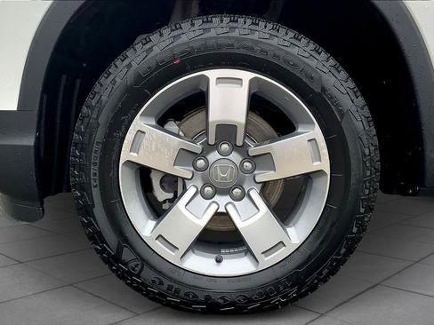 New 2025 Honda Ridgeline RTL image 17