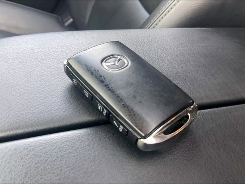 Used 2022 MAZDA CX-9 Touring w/ Touring Premium Package image 14