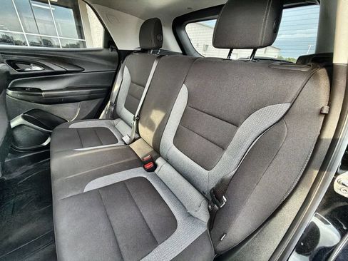 Used 2023 Chevrolet TrailBlazer LT FWD image 22