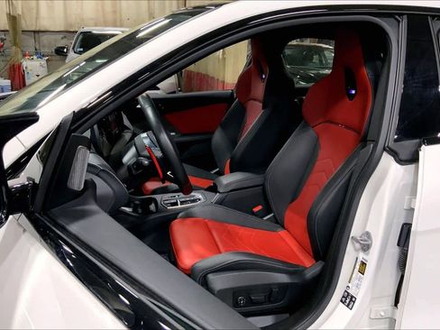 Used 2025 BMW M235i xDrive w/ Premium Package AWD/4WD image 8